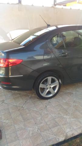 Peugeot 408 Allure - Foto 3