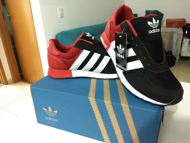 Tenis