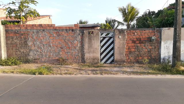 Vende-uma casa /terreno - Foto 2