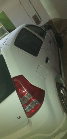 Vendo ou troco sandero 1.6 - Foto 5