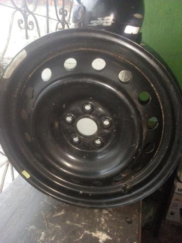 Vendo uma roda 50 reais - Foto 4