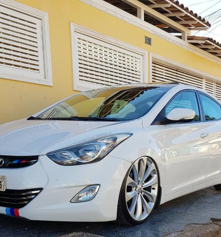 Hyundai Elantra leia o anúncio - Foto 4