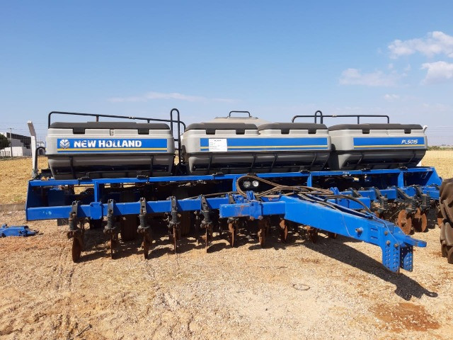 Plantadeira | New Holland | 15 linhas