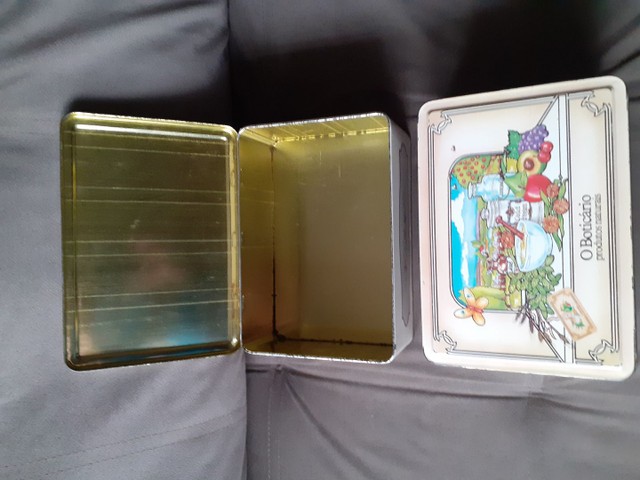 Latas antigas do boticário 