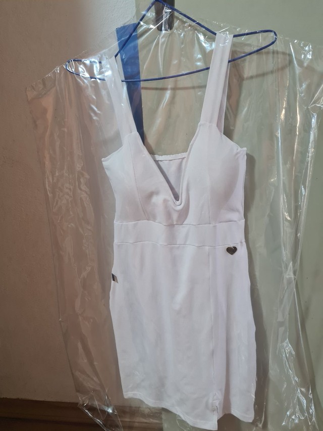 Vestido Lycra Branco Com Shorts