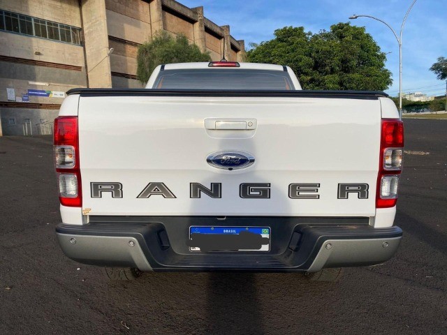  Ford Ranger 3.2 Limited 4X4 CD 2022 - Foto 4