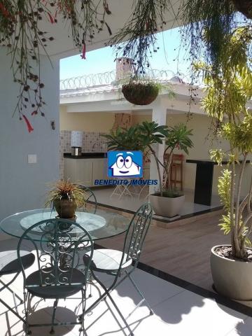 VENDO CASA MOBILIADA EM CONDOMÍNIO FECHADO PRÓXIMO DA PRAIA