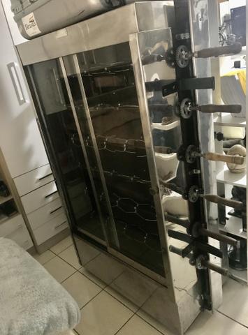 Maquina de 30 frangos assados