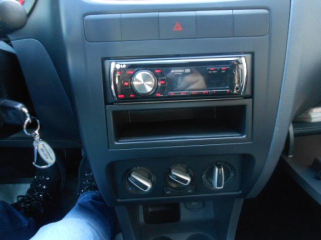VW - VOLKSWAGEN FOX 1.0 MI TOTAL FLEX 8V 5P - Foto 4