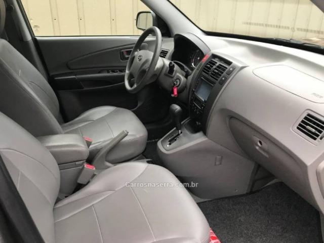 Tucson 2.0 mpfi gls 16v 143cv 2wd - automático 19 mil kms único dono - Foto 9