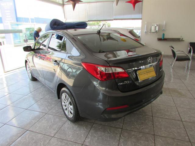 HYUNDAI HB20S 2017/2018 1.6 COMFORT PLUS 16V FLEX 4P AUTOMÁTICO - Foto 8