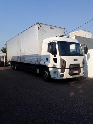 Vendo Ford cargo 2428 bom estado caminhão trabalhando - Foto 5