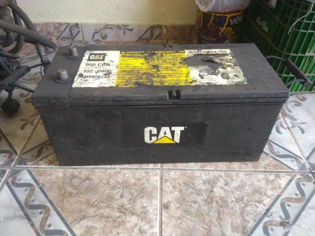 Bateria CAT usada 100 Ampére 4 meses de uso - Foto 3