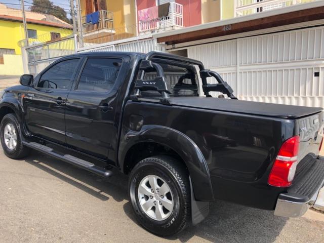 Toyota hilux 2.7 SR 4x2 aut cd facilitamos seu financiamento minimo entrada 1000,00 - Foto 2