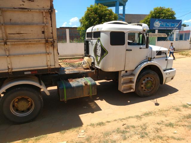Vendo ou troco por truck - Foto 3