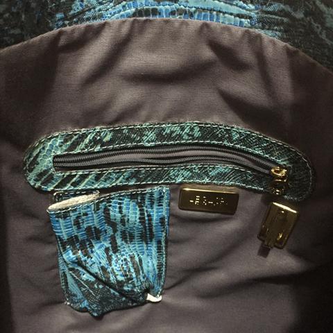 Bolsa Legaspi - Foto 4