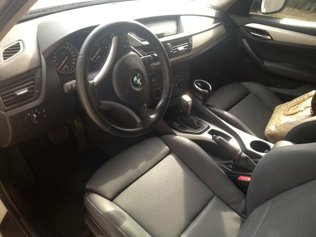 Vendo ou troco em carro de menor valor BMW X1 sdrive 2.0 18i 4x2 2011 completa - Foto 4