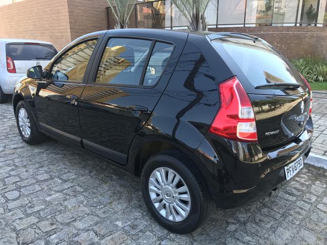 Sandero Privilege 1.6 Automatico 2012 - Foto 5