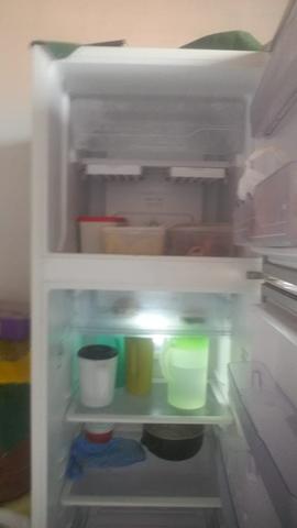 Geladeira ELETROLUX - Foto 6