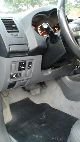 Toyota Hilux SRV 4x4 automatica 2015 - Foto 4