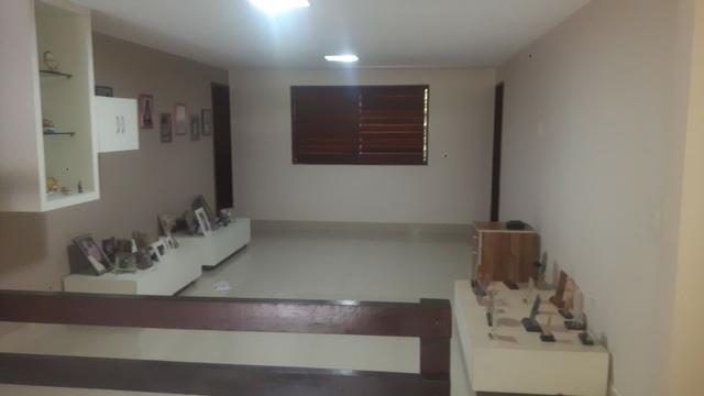 Casa no Bairro Sapiranga com 526 m² ,13 quartos,piscina e deck - Foto 12