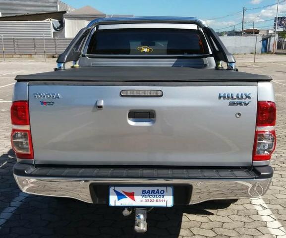 Toyota Hilux CD 4X2 Srv 2.7 Aut - Foto 4