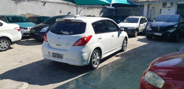 Nissan Tiida 1 .8 SL 2012 - Foto 3