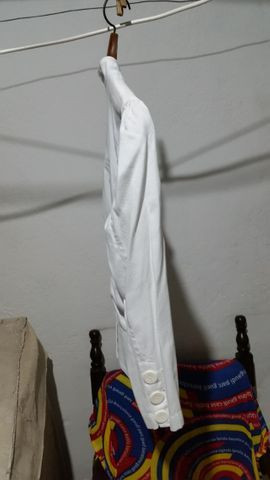 Casaquinho Branco da Le Lis Blanc - Foto 2