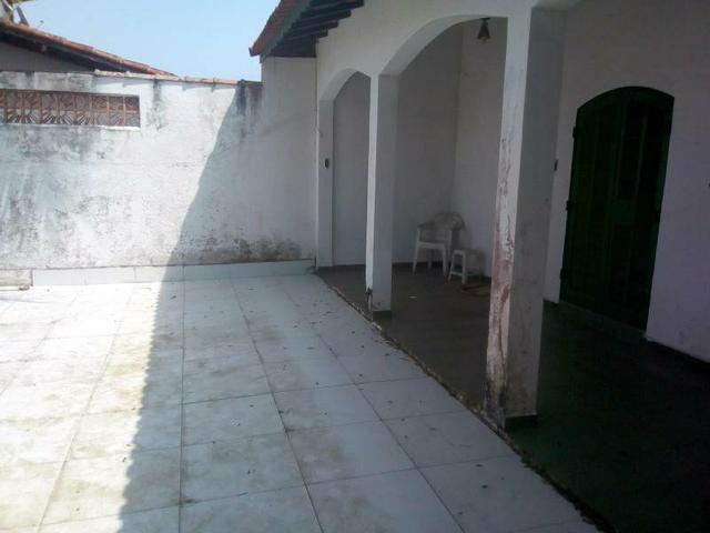 Loucura casa com terreno inteiro - Foto 4