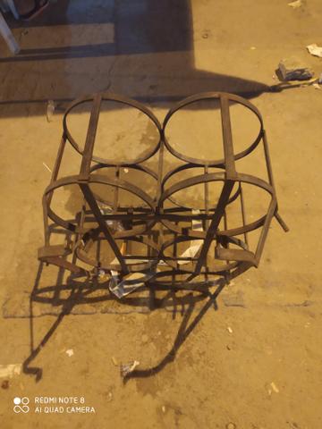 Suporte para água mineral