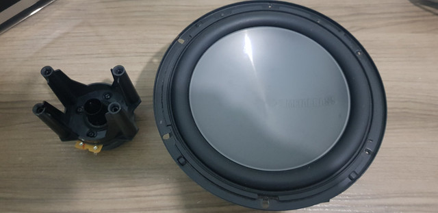 subwoofer lg metal bass