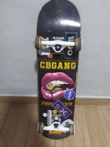 Skate profissional usado por 1 mês