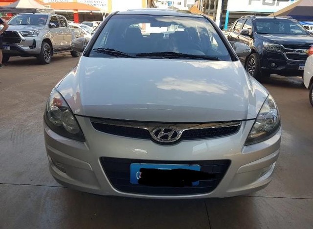 HYUNDAI I30 2011