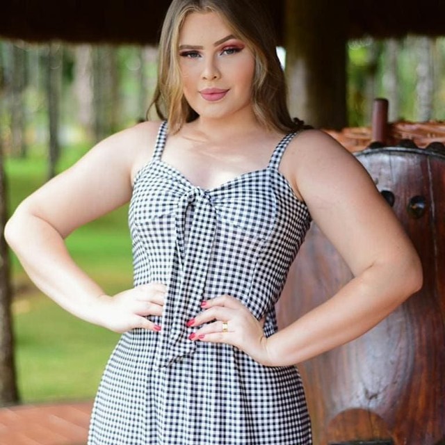 Vestido longo de alça no tecido neoprene