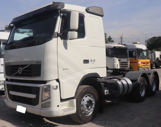 VOLVO FH 540 ANO 2013 COM 510 MIL KM