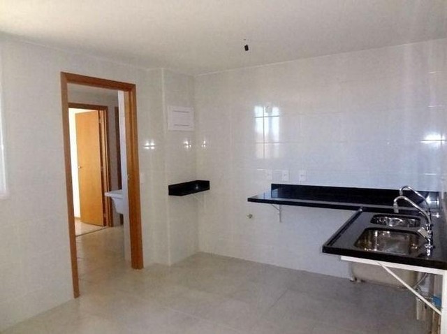 Apartamento para venda possui 203 metros quadrados com 4 quartos em Sul - Brasília - DF - Foto 6