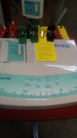 Eletrocardiógrafo ecafix ECG12S com impressora - Foto 2