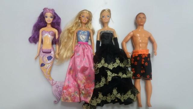 Lote bonecas barbies e boneco originais - Foto 2