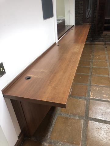 Bancadas em Madeira para escritório - Foto 2