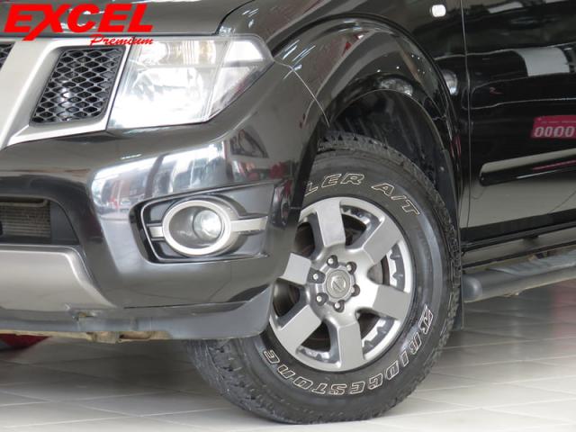 NISSAN FRONTIER SV ATTACK CD 4X2 2.5 TB DIESEL - Foto 12