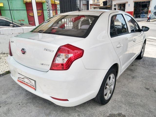 Lifan 530 1.5 16V 103CV Gasolina 4P Manual - Foto 2