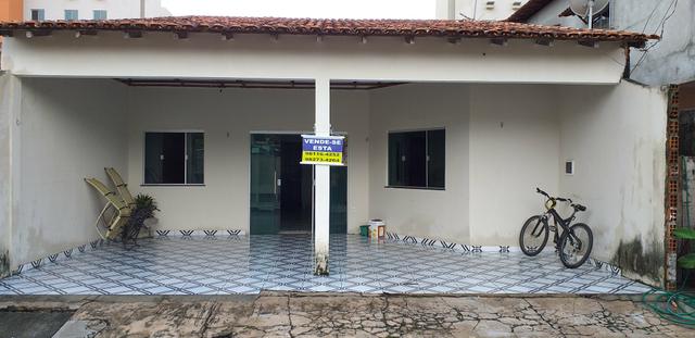 Vende-se está em residêncial