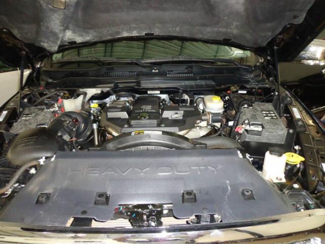 Dodge Ram 2500 LARAMIE 6.7 CD 4X4 - Foto 14