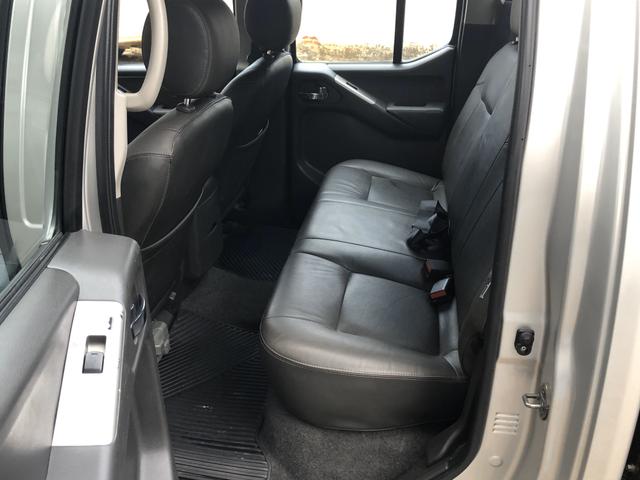 Nissan Frontier SL 13/14 4x4 - Foto 9
