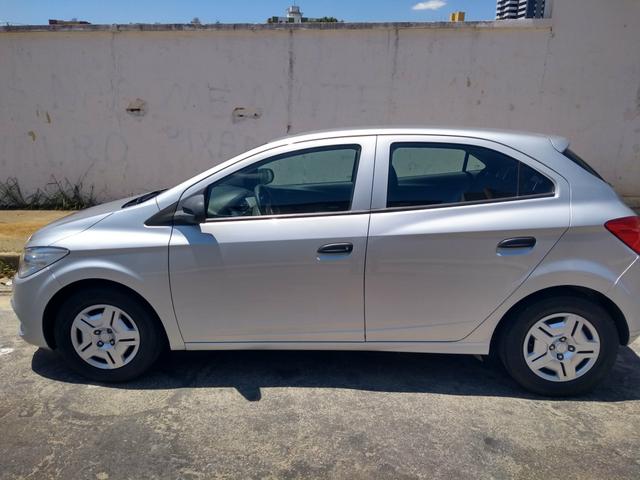 Chevrolet Onix 2017/2018 1.0 Joy 8V Flex 4P - Foto 8
