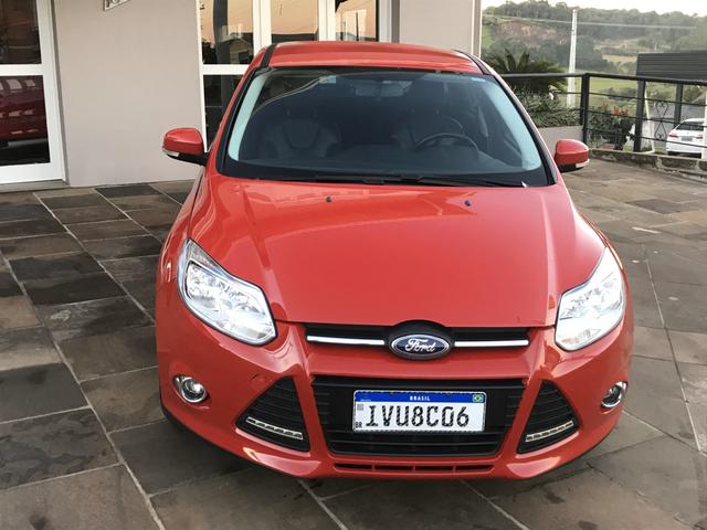 Ford Focus SE Manual 2015 - Foto 4