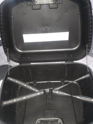 Baú monokey givi 52 litros - Foto 4