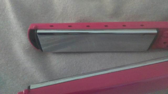 Chapinha titanium 450graus/Secador/ Máquina de cortar cabelo - Foto 3