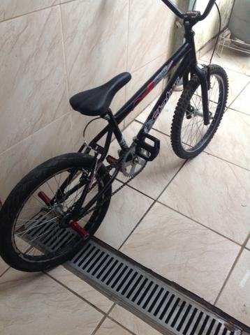 Bike BMX bicicleta