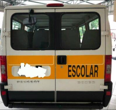 Van escolar pegeout 2.3 hei. 330m 15L